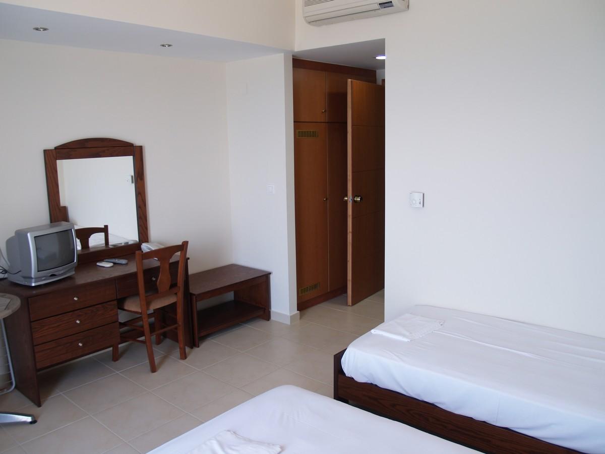 Kalypso Hotel ポロス エクステリア 写真